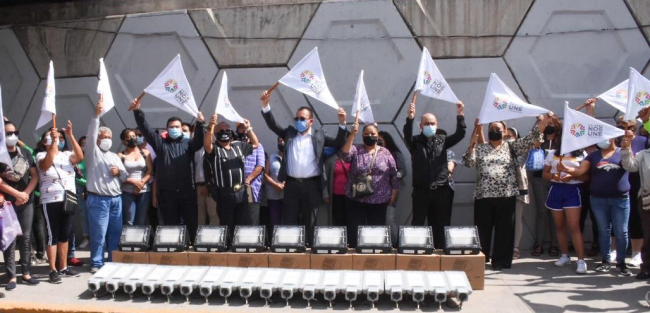 Ayuntamiento de Soledad pone en marcha modernización de luminarias en la Carretera a Matehuala