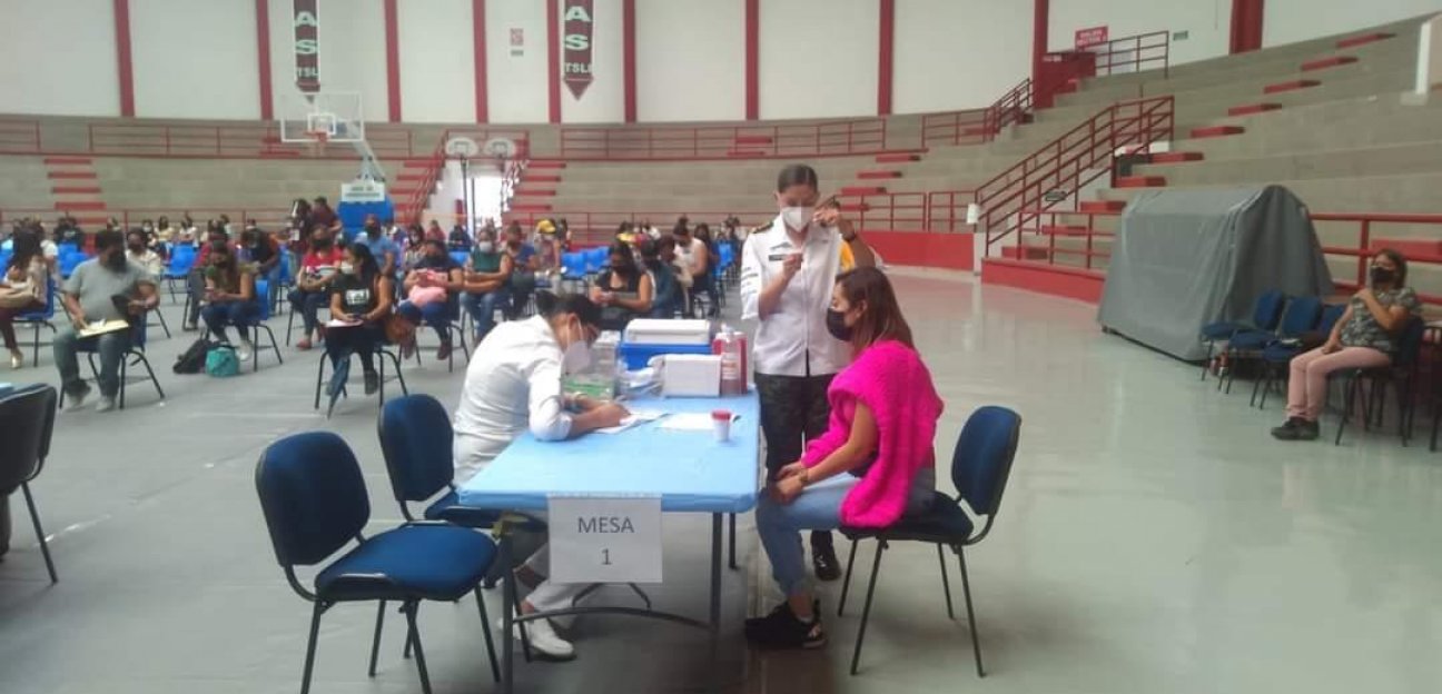 Ayuntamiento de Soledad se mantiene al pendiente de jornada de vacunación para docentes 