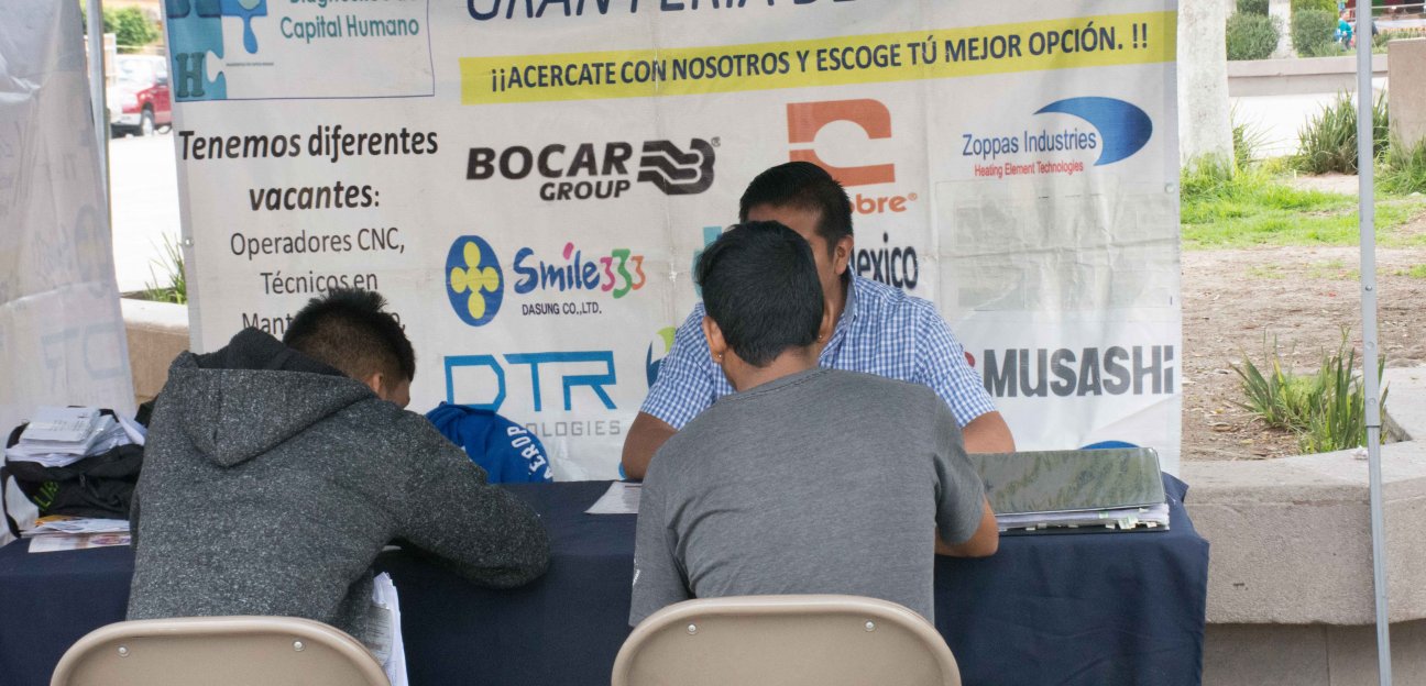 Fomento Económico de Soledad lleva a cabo nueva Feria del Empleo 