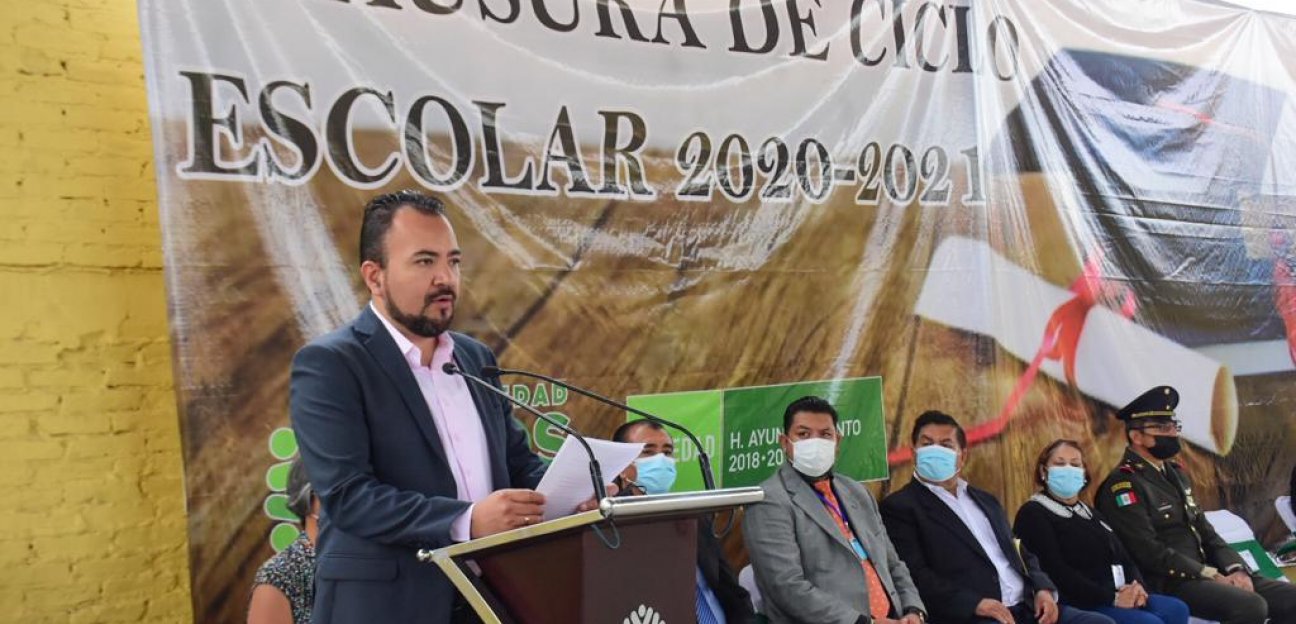 Alcalde de Soledad clausura formalmente el Ciclo Escolar 2020-2021