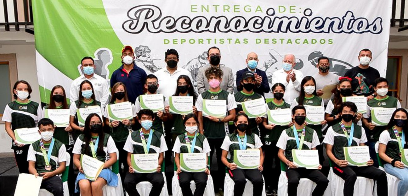 Ayuntamiento de Soledad reconoce a deportistas de alto rendimiento