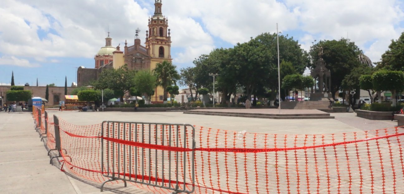 Por nueva oleada de COVID, modifican horarios en unidades deportivas y cierran plaza principal en SGS