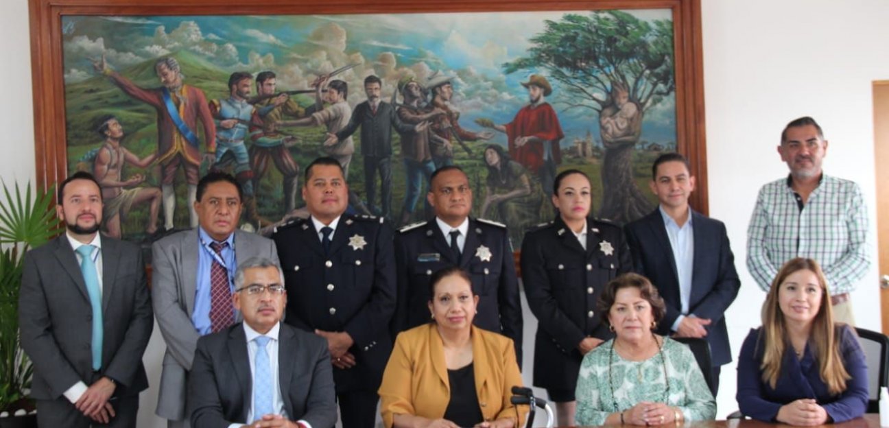 Alcaldesa de SGS Leonor Noyola y titular de la DGSPM logran acuerdo para instalar módulo de la FGE en el municipio