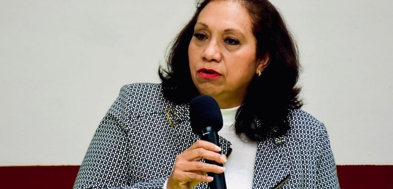 Alcaldesa de SGS firme y a favor del borrón y cuenta nueva