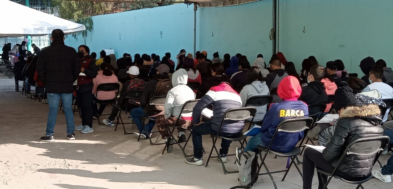 Se reportó buena respuesta durante la campaña de vacunación a jóvenes entre 15 y 17 años de edad en Soledad de Graciano Sánchez