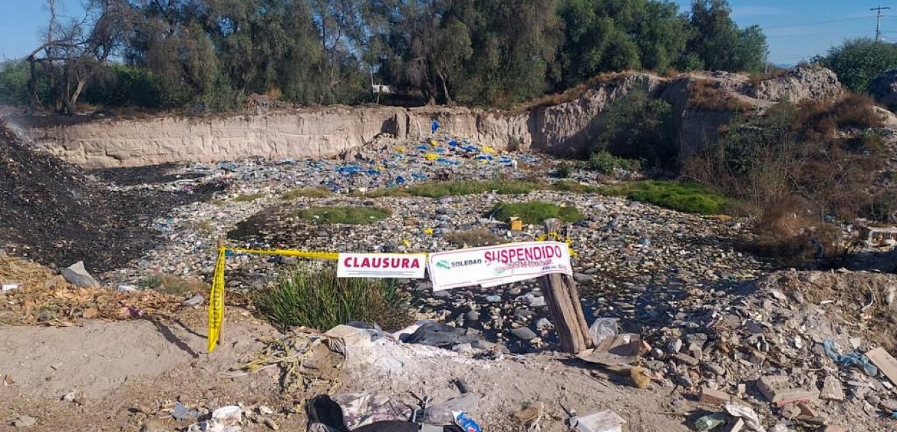 Clausura ayuntamiento de Soledad y SEGAM tiradero de Fracción Rivera