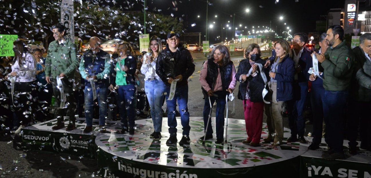 Alcaldesa enciende luminarias en las laterales de la carretera 57 y sigue adelante con la modernización de vialidades