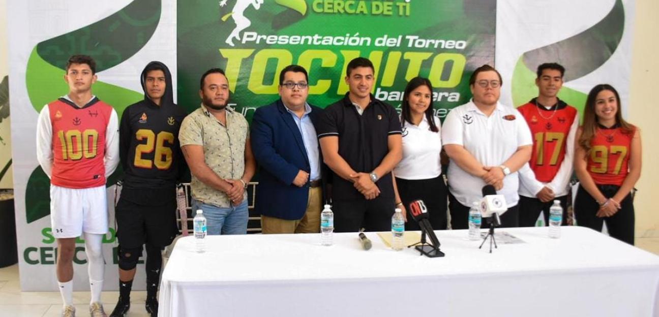 Soledad de Graciano Sánchez presenta y convoca a primer torneo de Tochito Bandera 