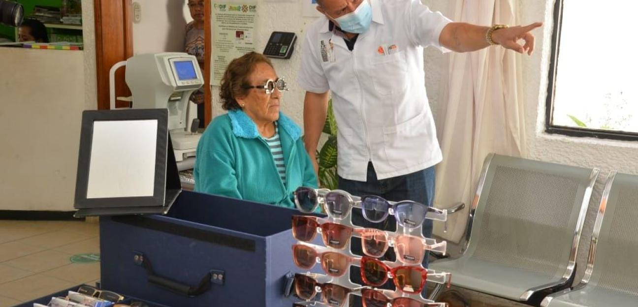 DIF Municipal de Soledad inicia campaña de lentes a bajo costo para toda la familia