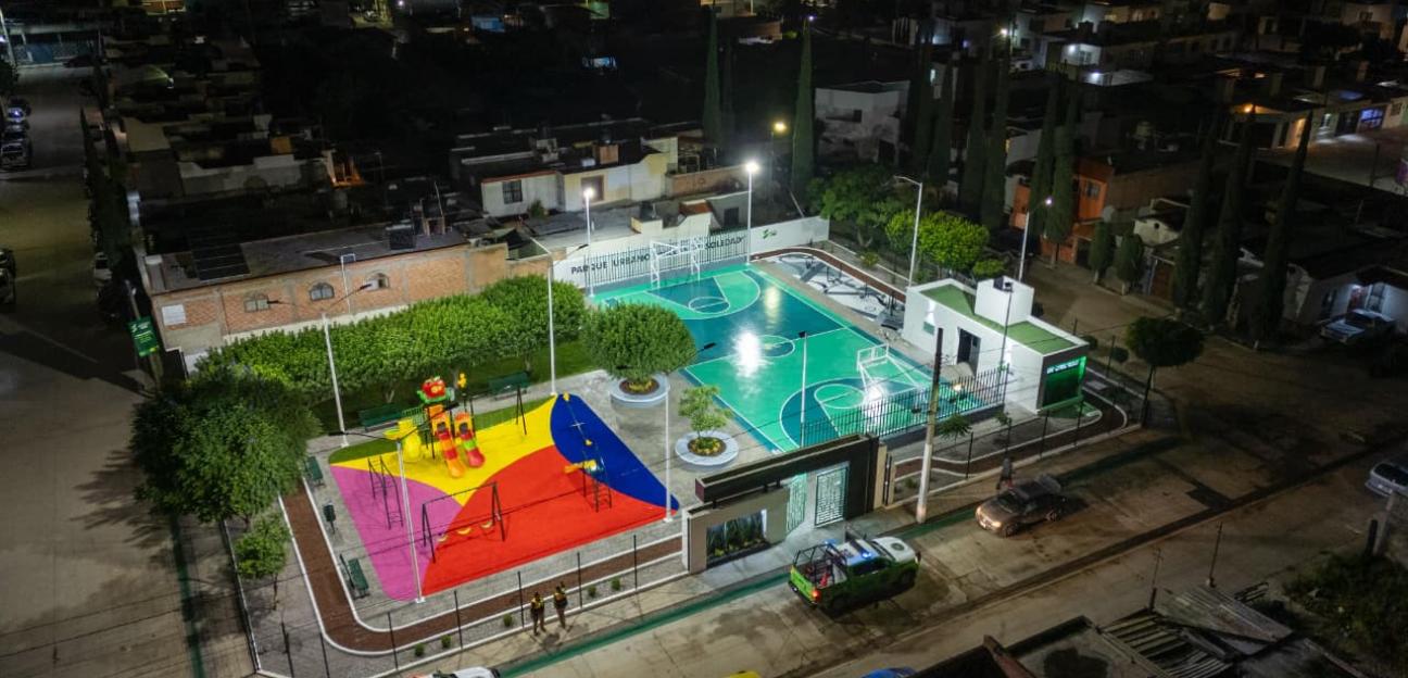 Alcalde Juan Manuel Navarro inaugura moderno espacio recreativo en un ambiente de fiesta ciudadana