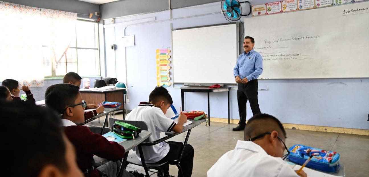 Regreso a clases con saldo blanco y en orden: Ayuntamiento de Soledad