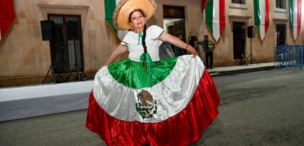 Ayuntamiento de Soledad invita a disfrutar la tradicional noche mexicana, este 15 de septiembre