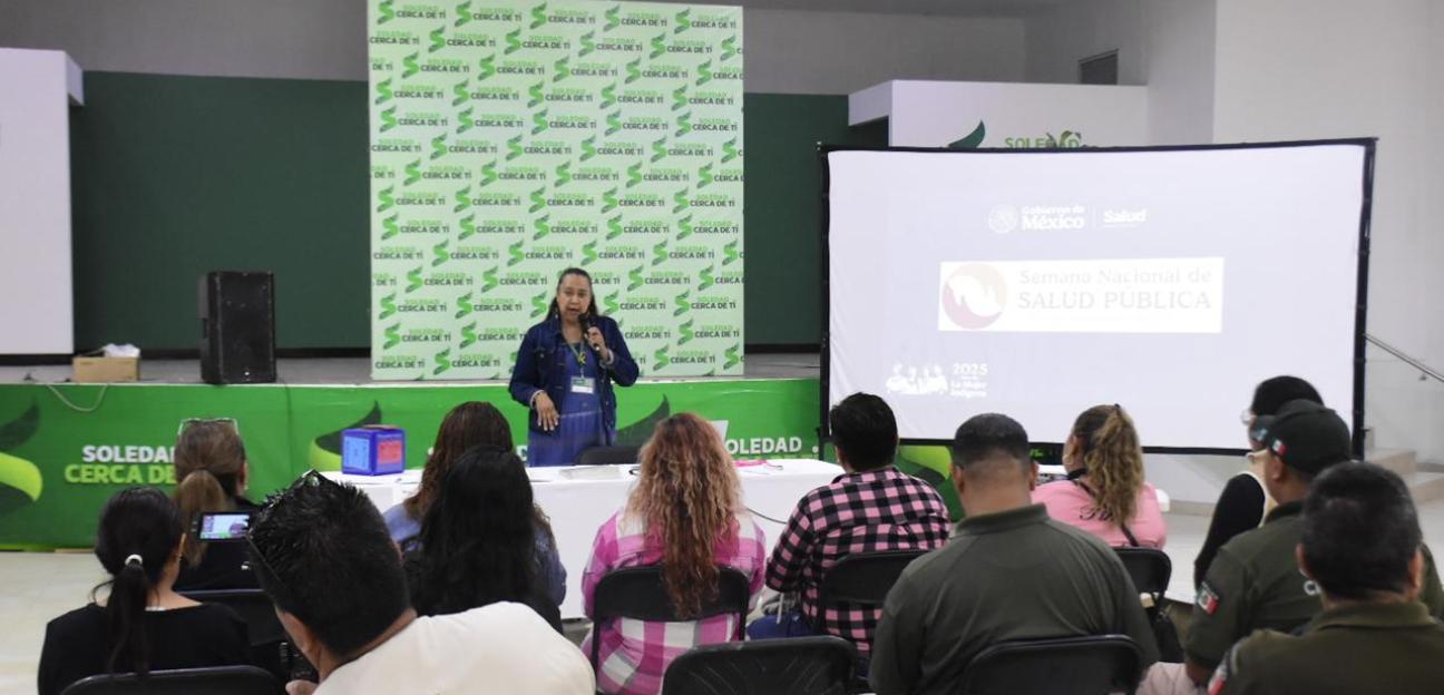 Ayuntamiento de Soledad refuerza capacitación en salud mental a personal médico
