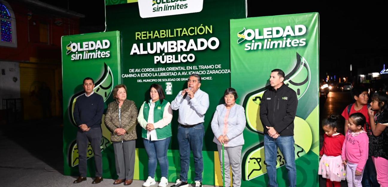 Alcalde Juan Manuel Navarro impulsa la iluminación total de la zona oriente de Soledad de G.S.