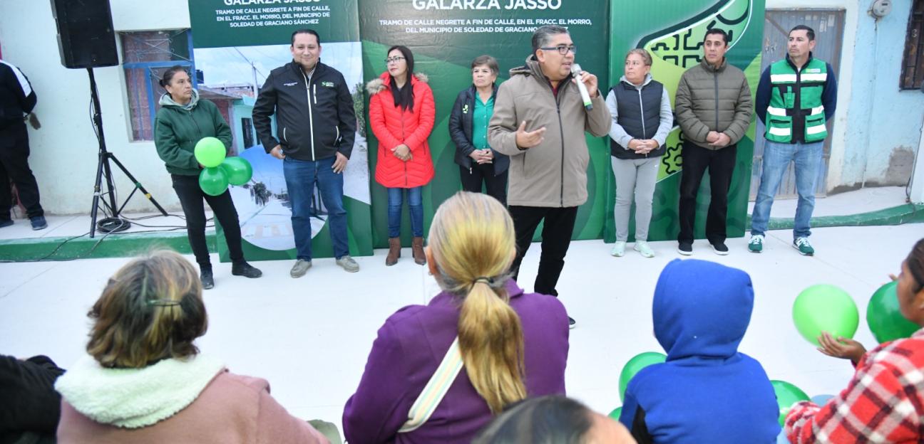 Nueva pavimentación e iluminación da dignidad a nuestra comunidad, celebran habitantes de El Morro en Soledad