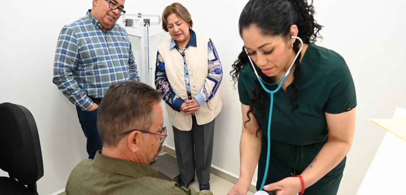 Familias de zona norte de Soledad reconocen apoyos y servicios del Gobierno Municipal