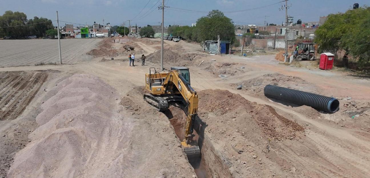 Soledad crece cada día: pavimentación de avenida Ponciano Arriaga con un 47 % de avance