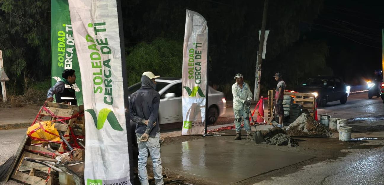 Gobierno soledense atiende y repara socavón en entrada a colonia La Virgen