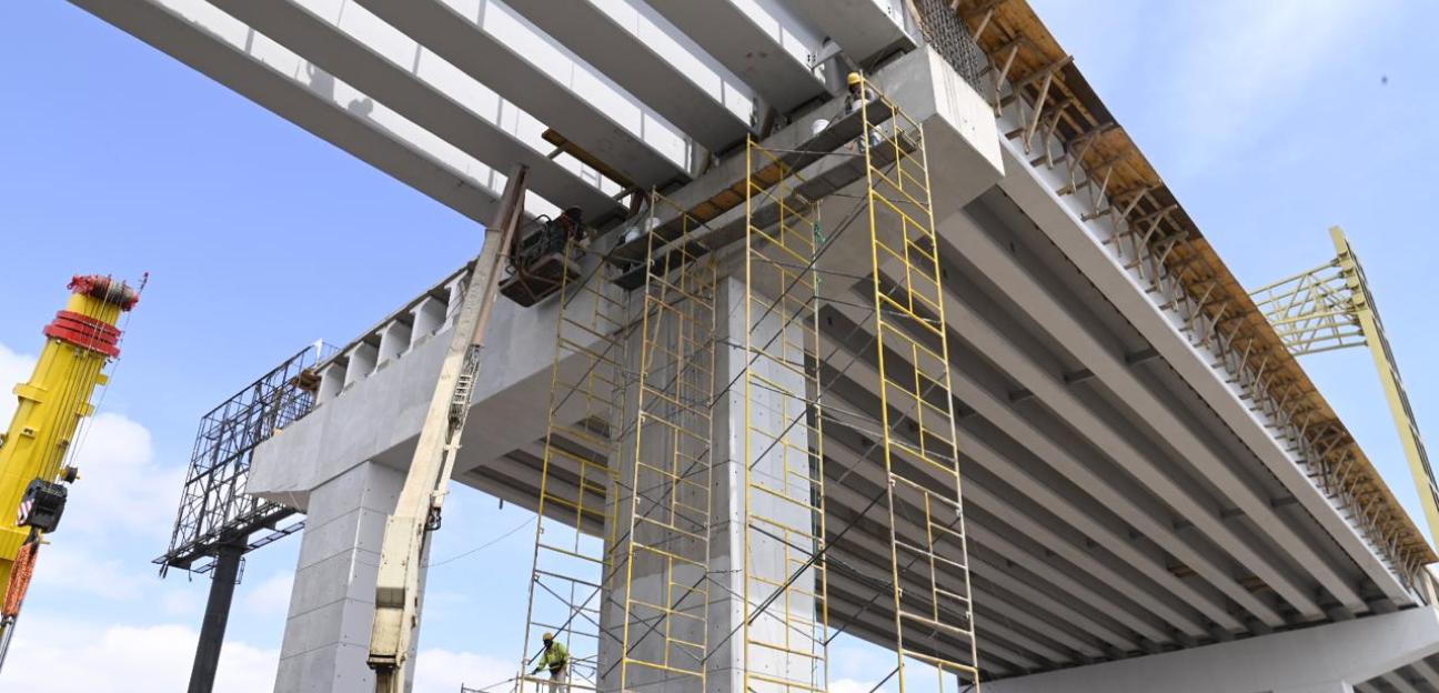 Cierres viales por obras de puente vehicular permiten avanzar en última etapa de construcción